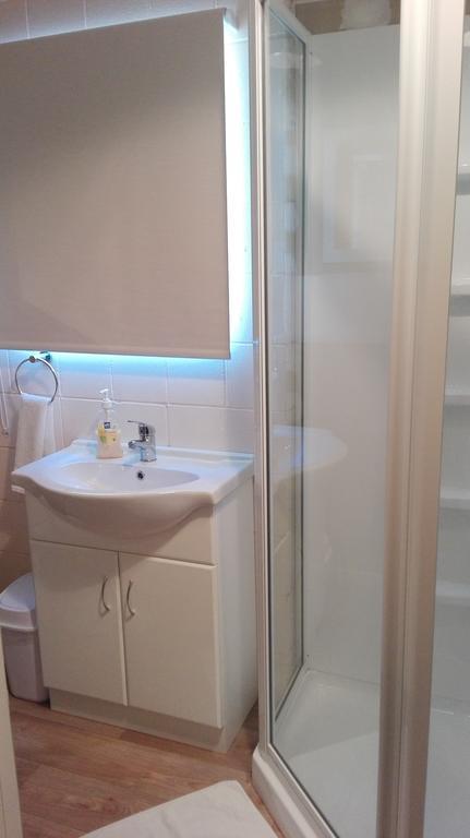Waters Edge B&B Kaitaia Ruang foto